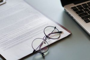 sworn translator dokumen bisnis