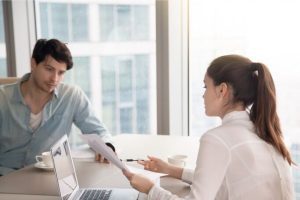 manfaat penerjemah tersumpah