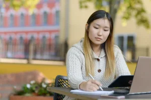 Translator Tersumpah | penerjemah bahasa mandarin tersumpah terpercaya